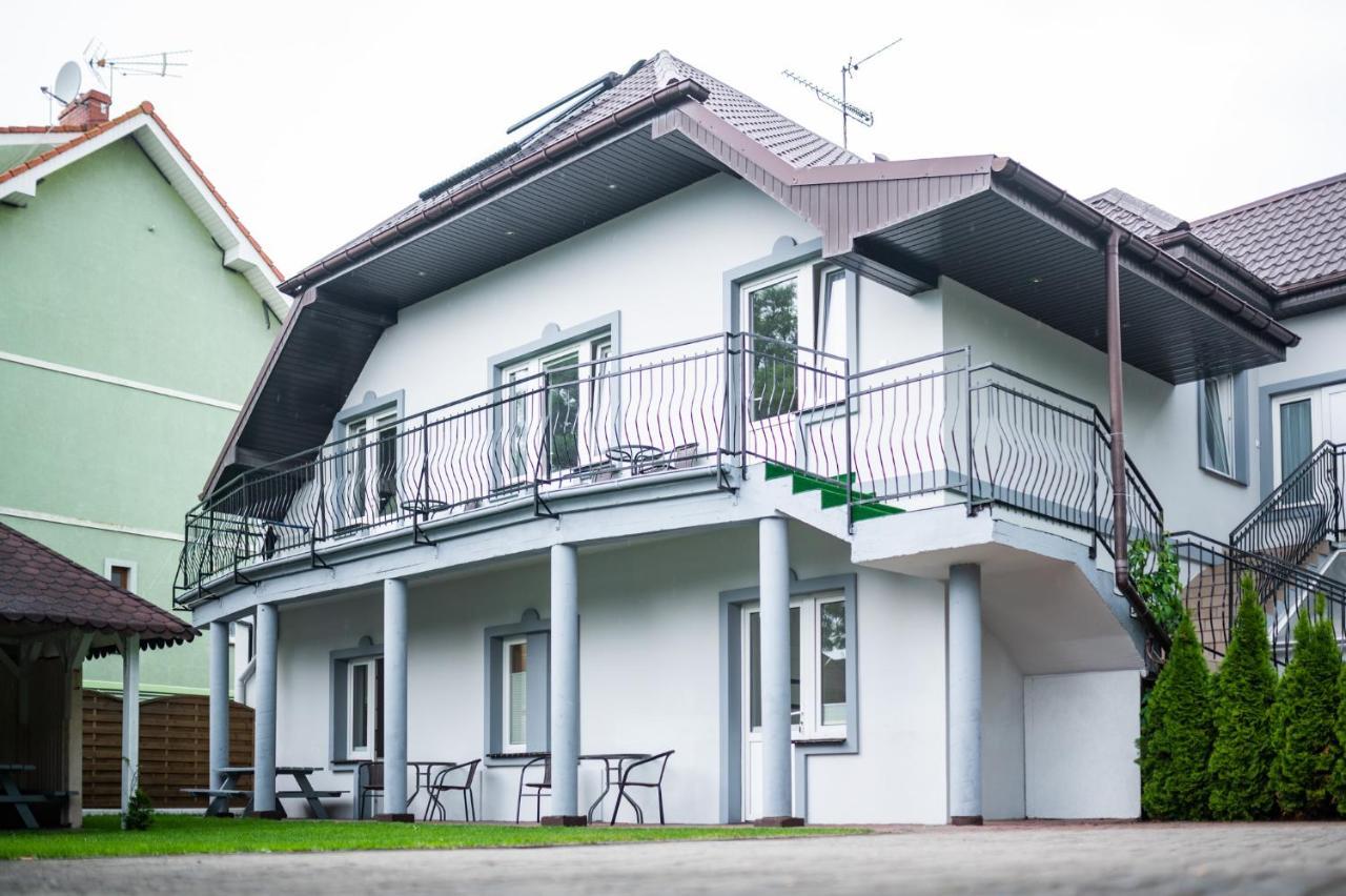 Donata Homestay *